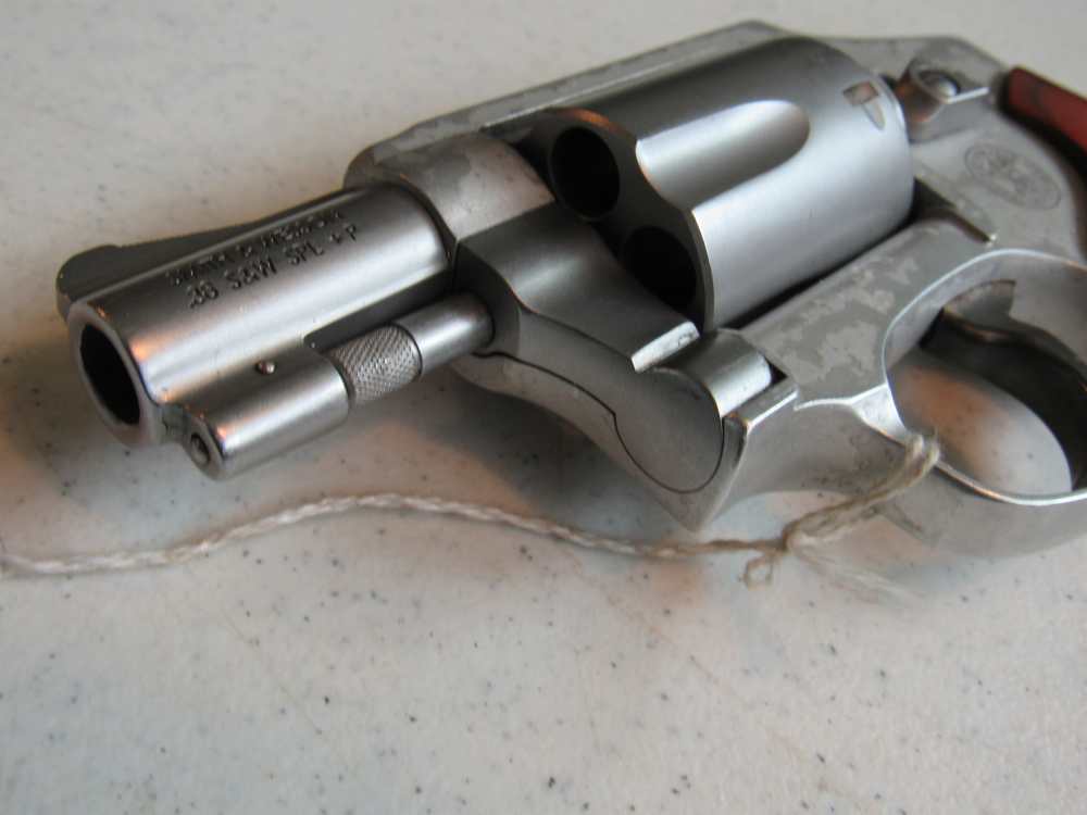 Smith & Wesson 642-2 Airweight $.01 Start No Resv 38 spl+P-img-4