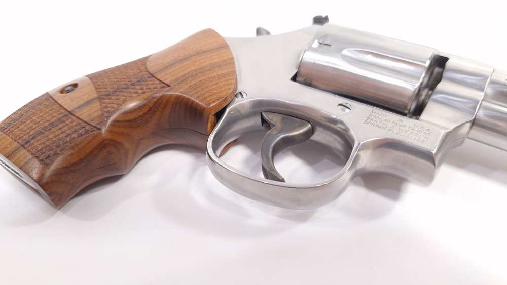 Smith & Wesson 686-6 Plus 357 Magnum 2.5" 7 Round Capacity-img-15