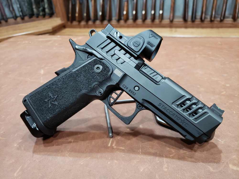 Staccato C 2011 9mm 4" w/ Trijicon SRO & (3) 17-Rnd Mags NO RESERVE-img-1