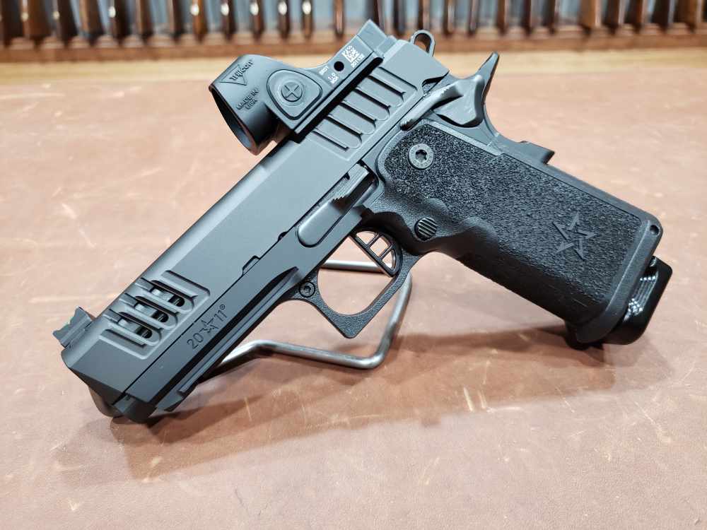 Staccato C 2011 9mm 4" w/ Trijicon SRO & (3) 17-Rnd Mags NO RESERVE-img-0