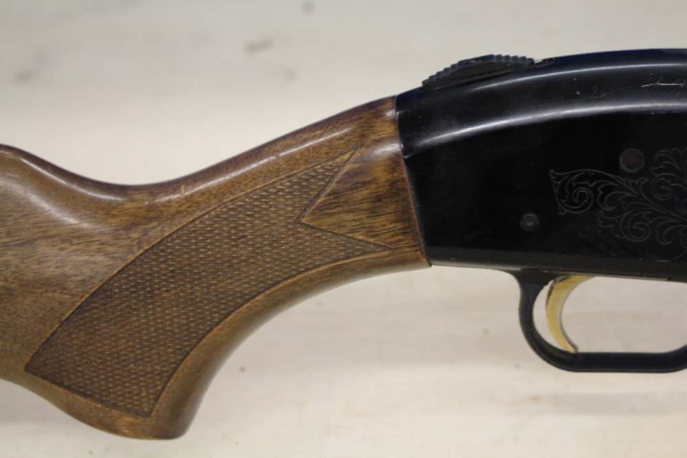 Mossberg 835 12 GA Item S-225-img-4