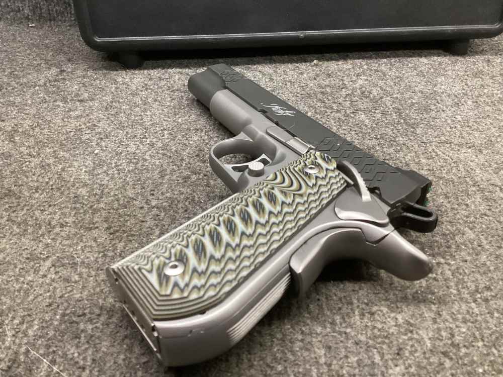 Kimber Aegis Elite custom 45acp 5" barrel  Two tone Box 2-8RND Mags-img-13