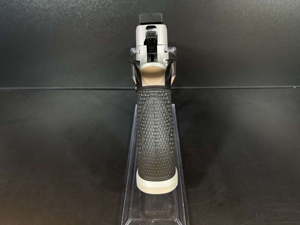 Sig P226 9mm Pistol-img-3