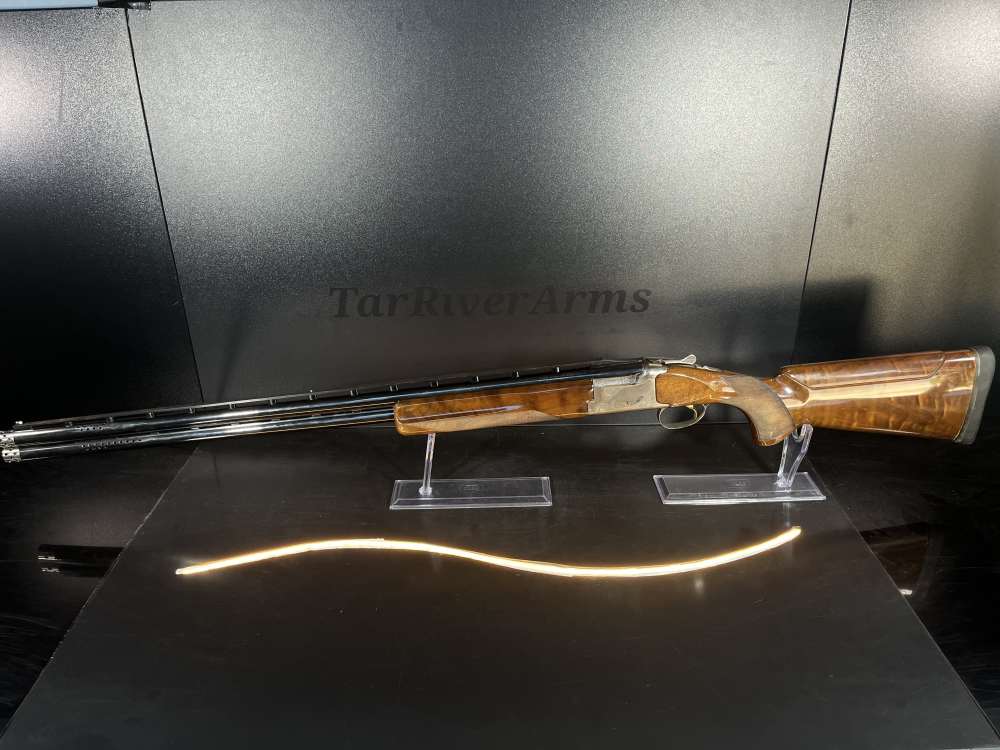 Browning 12 Gauge Shotgun-img-12