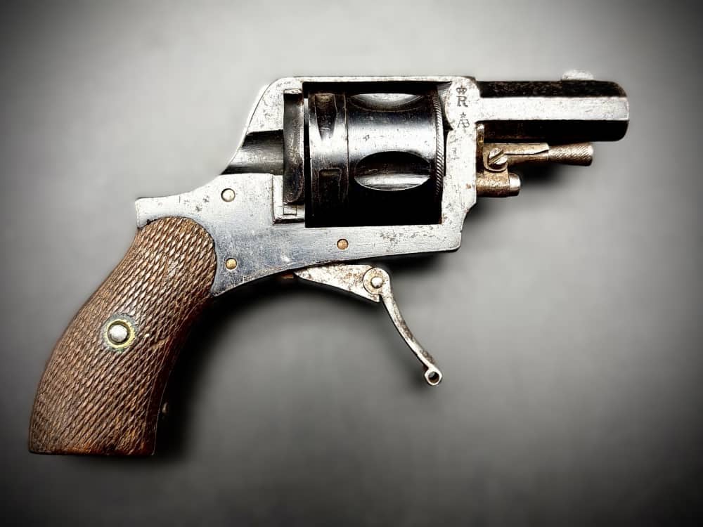 Antique Belgian Bulldog 5 Shot Revolver.  .32 Caliber – DAO Hammer -img-28