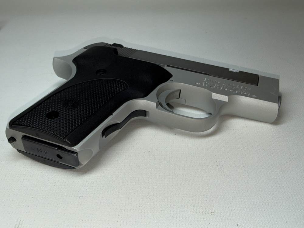 S&W 2213 Sportsman .22LR Compact Stainless Pistol–3" Barrel–Mirror Bore-img-5