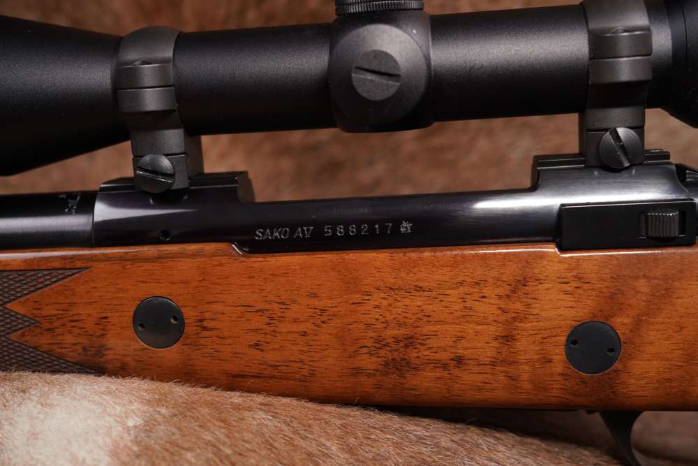 Sako Stoeger AV Finnbear L61R .375 H&H Magnum Bolt Rifle & Scope, 1982-1985-img-4