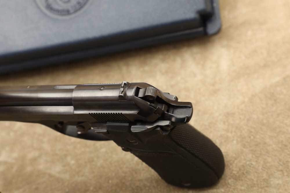 Italian Beretta Model 81 Cheetah .32 Auto 3.75" Pistol Compact M9 MFD 1980-img-12