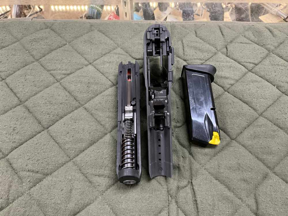 Taurus PT 111 G2C 9mm  -img-5