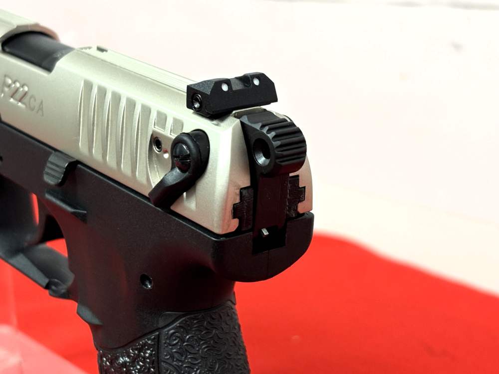 Factory New Walther P22 CA 22LR Target Pistol No Reserve!-img-4