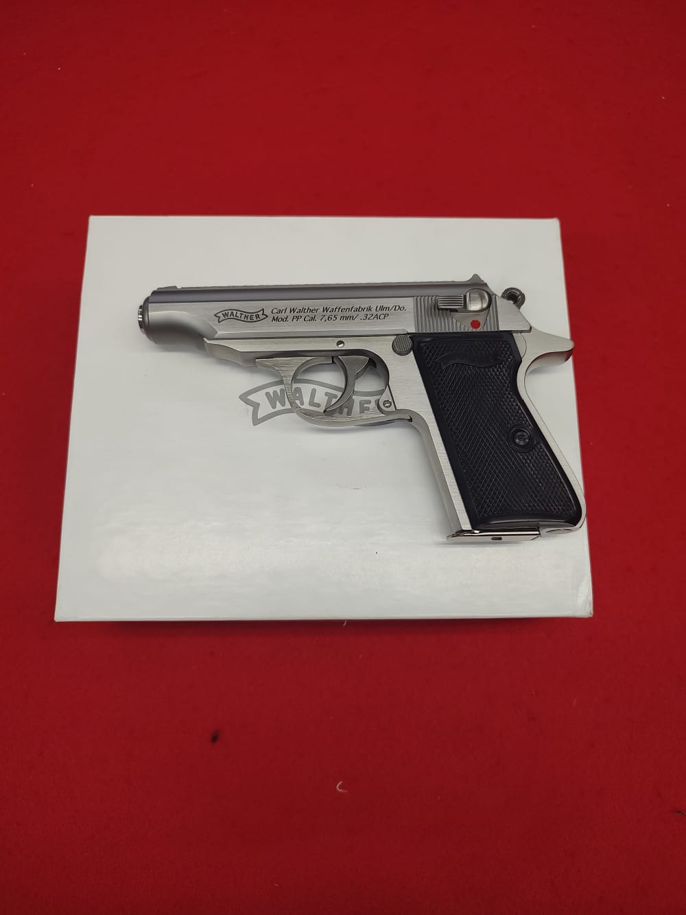 WALTHER   PP 32ACP SS 3.9" 8RD-img-0