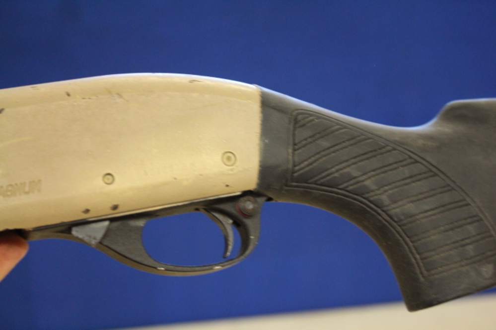 Remington 870 Magnum 12 GA Item S-239-img-14
