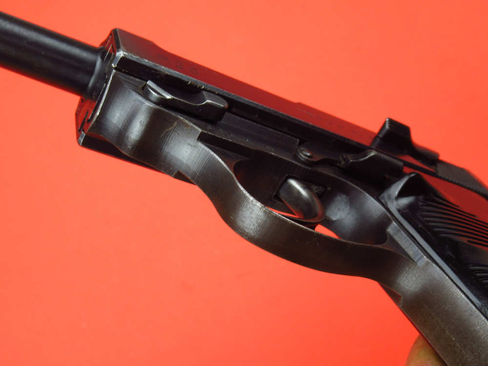 Scarce 1943 Walther P38 Straight Line AC43 WWII 9mm Luger - Mauser-img-26
