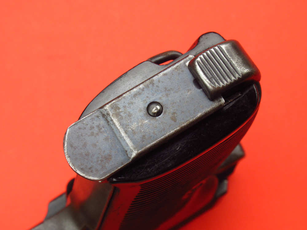 Scarce 1943 Walther P38 Straight Line AC43 WWII 9mm Luger - Mauser-img-28