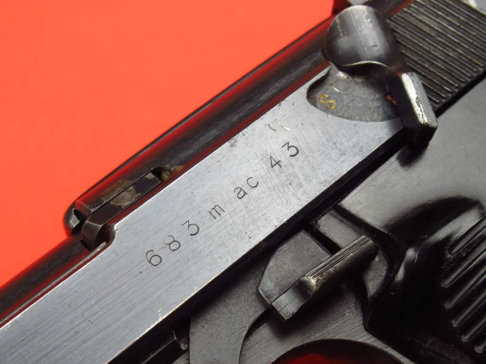 Scarce 1943 Walther P38 Straight Line AC43 WWII 9mm Luger - Mauser-img-1