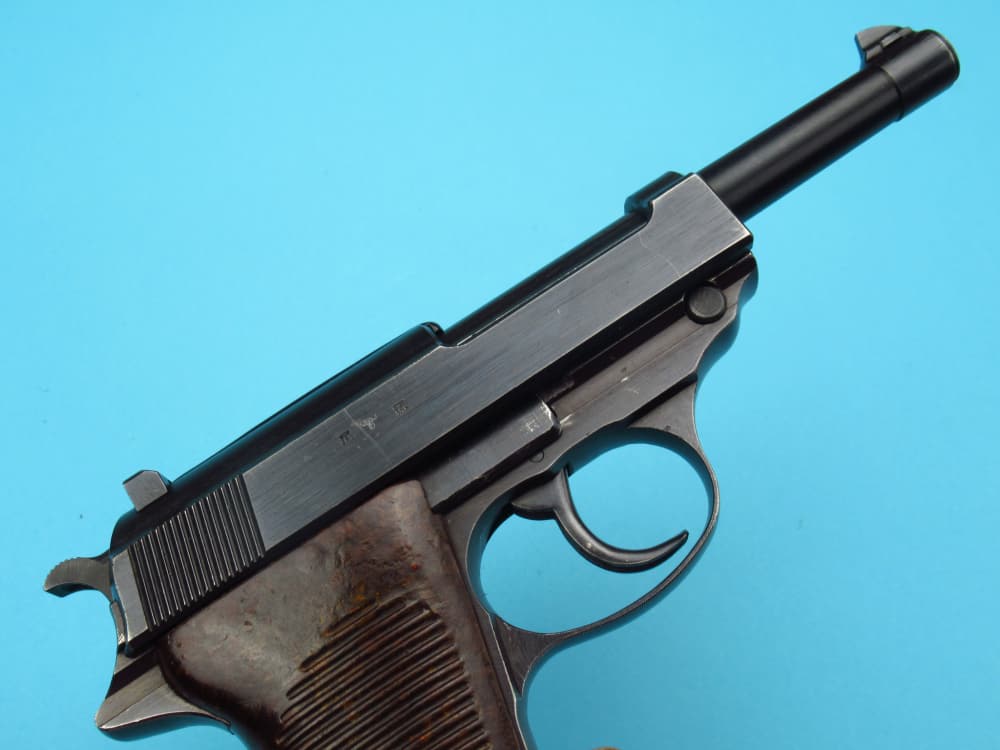 Very nice 1944 German WWII Walther P38 pistol 9mm Luger AC44 Mauser-img-44
