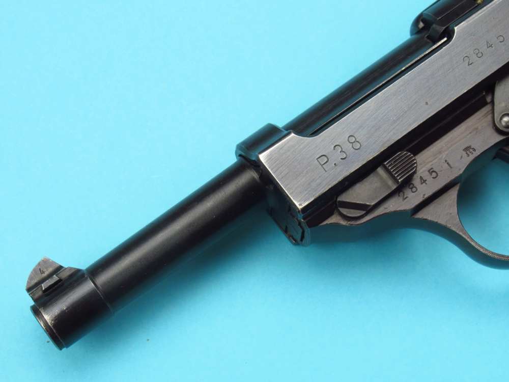 Very nice 1944 German WWII Walther P38 pistol 9mm Luger AC44 Mauser-img-5