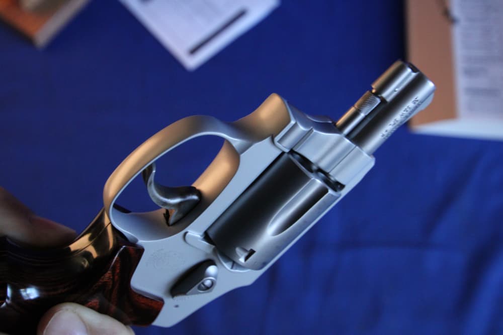 Smith & Wesson 642 -2 Lady smith .38 Revolver 2" Barrel SS & Rosewood-img-16