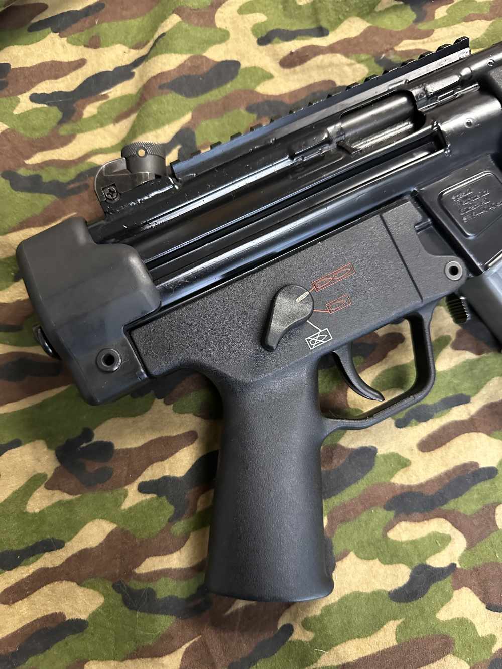 HK MP5-40 .40 S&W, w/6 Magazines and Extras, Excellent!-img-7