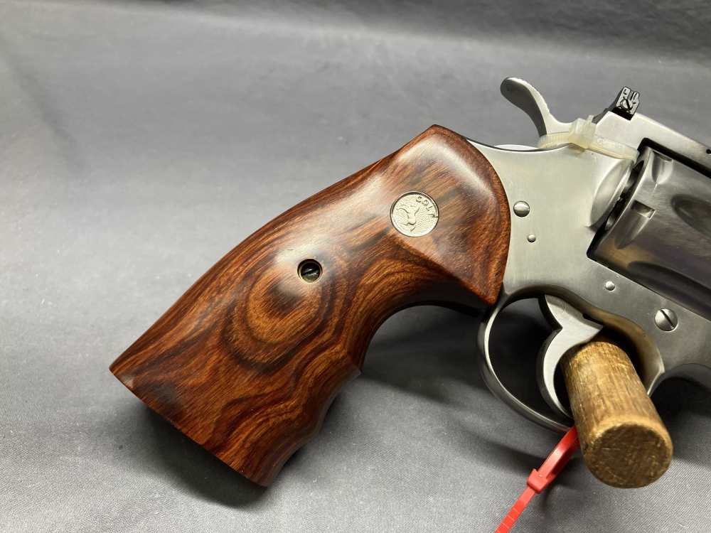 Gorgeous Colt Python Elite - .357 Magnum - 6" Barrel w/ Case - MFD 2000-img-13