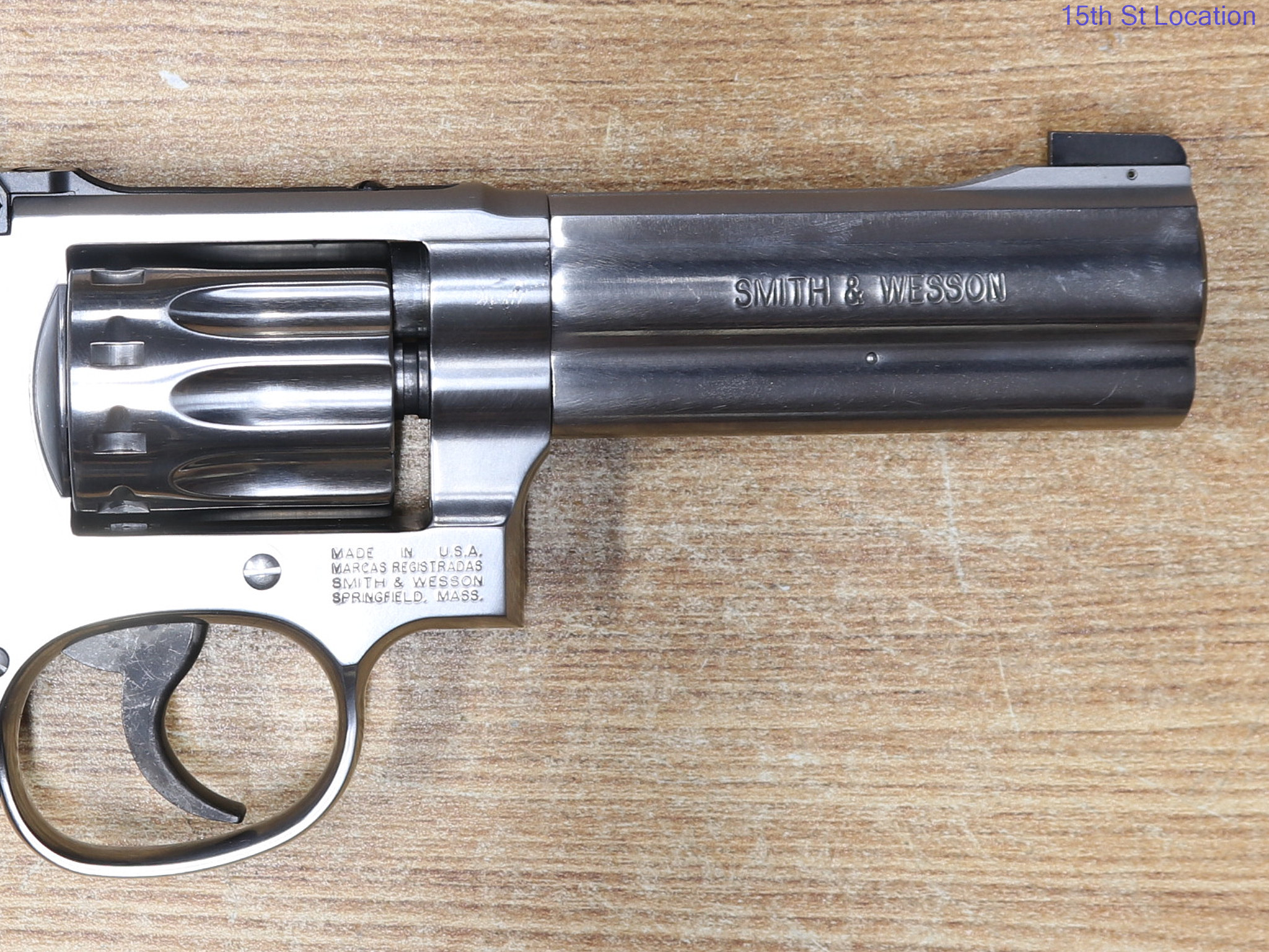 Smith & Wesson 617-6 .22 LR 4" Barrel-img-2