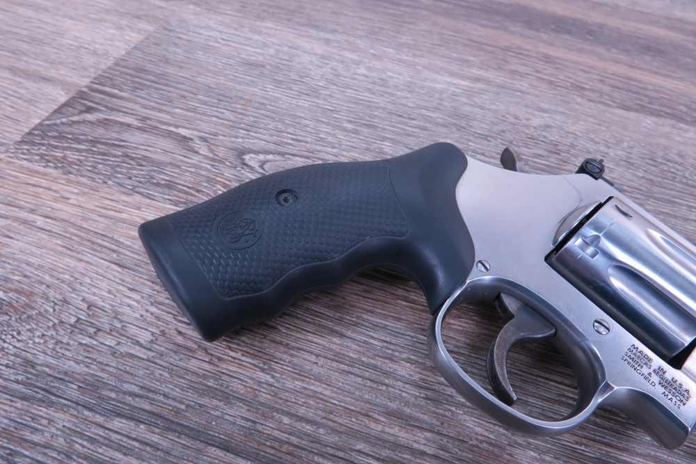 Smith & Wesson Model 686-6 "PLUS" .357 Magnum 7 Shot Revolver 6" w/Case-img-5