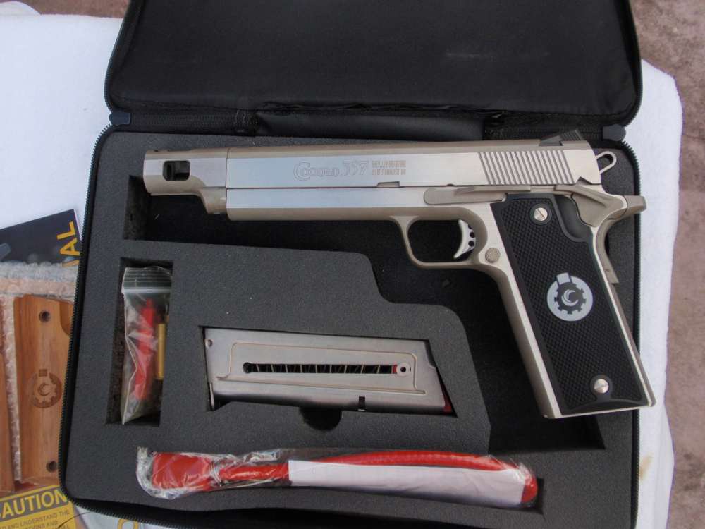 BEAUTIFUL AND RARE COONAN 357 MAG COMPENSATED PISTOL COMPLETE PACKAGE!-img-1