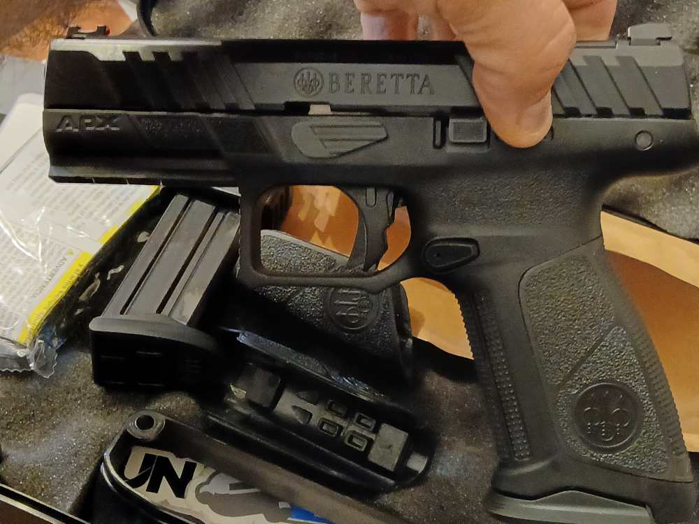 BERETTA APX A1 FULL SIZE.   LOW  PRICE-img-6