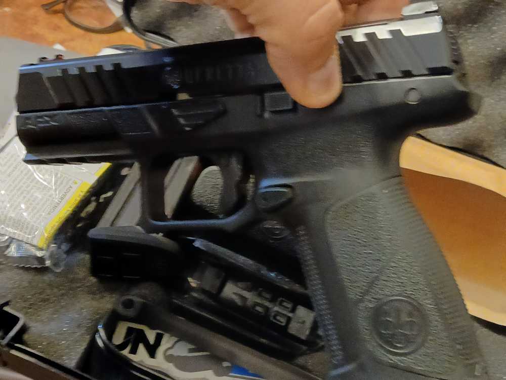 BERETTA APX A1 FULL SIZE.   LOW  PRICE-img-7
