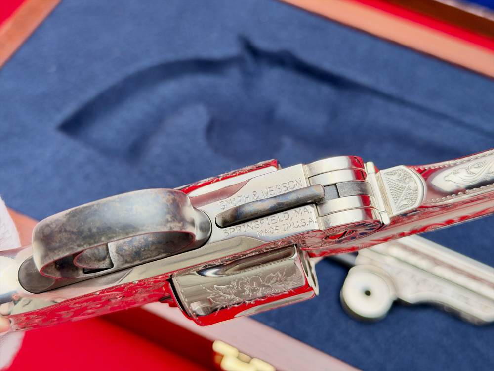 FACTORY ENGRAVED - Smith & Wesson Performance Center Schofield 2000-img-20