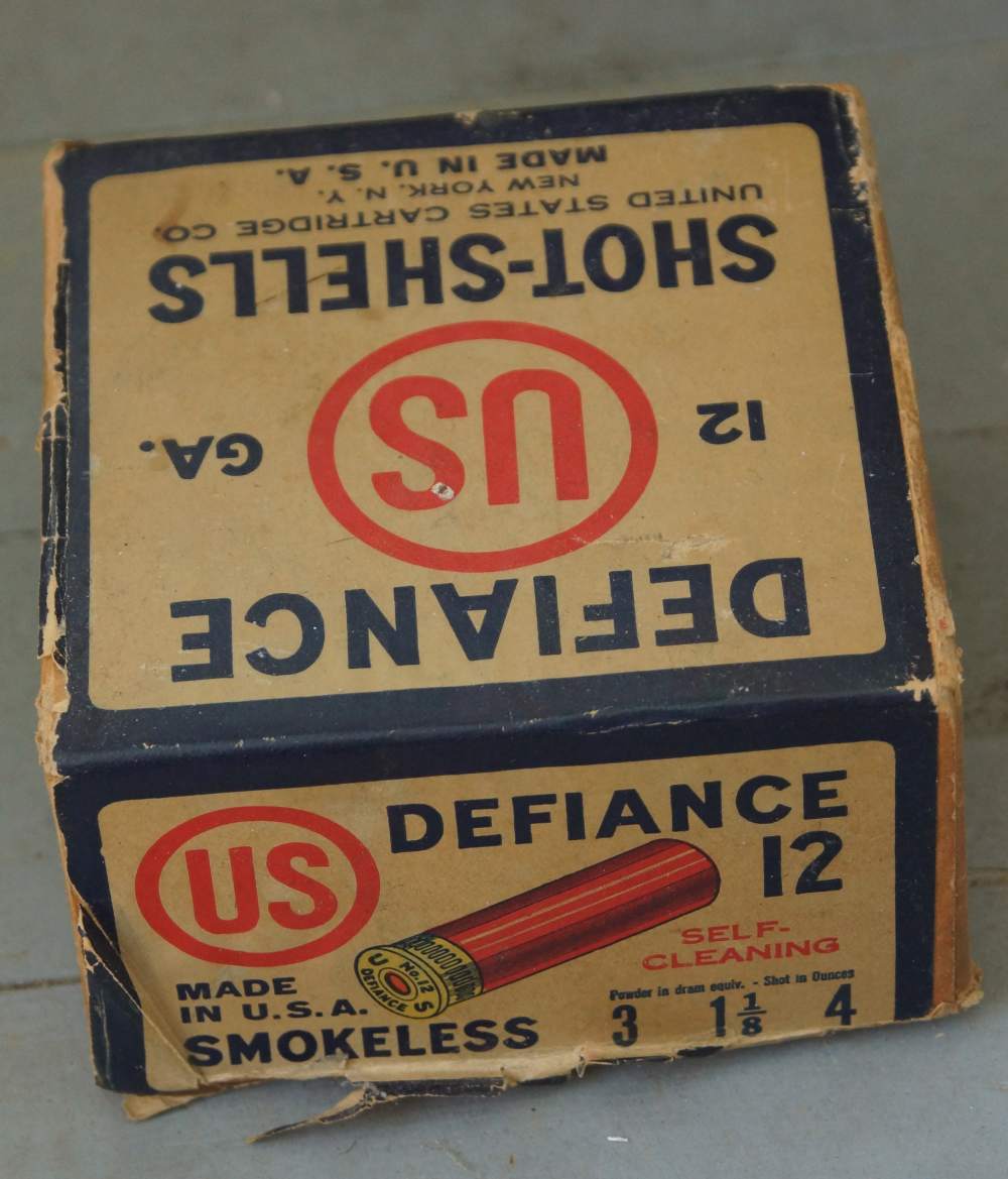 Vintage12 GA US DEFIANCE 2 Piece BOX NO 4 SHOT-img-3