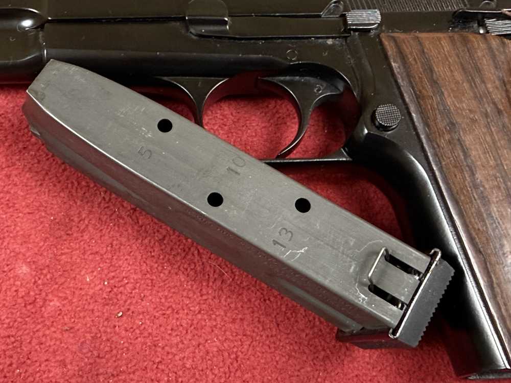 Custom FN Browning Hi-Power 9mm NO RESERVE-img-12