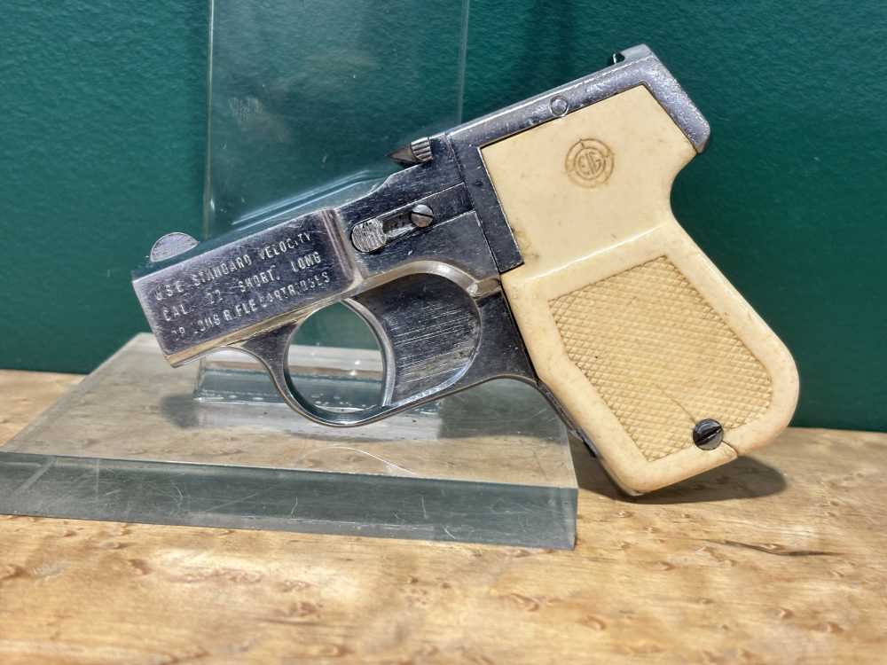 EIG Four Barrel Derringer Nickel .22 LR Mfg In Italy-img-2