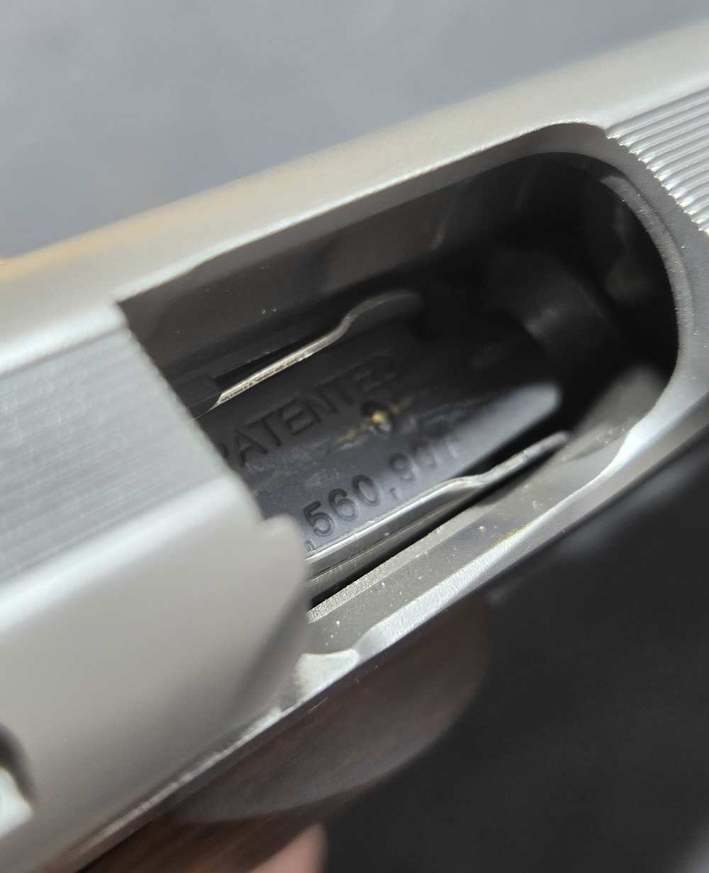 LNIB Smith & Wesson 1911 E-Series .45acp 5in barrel -img-19