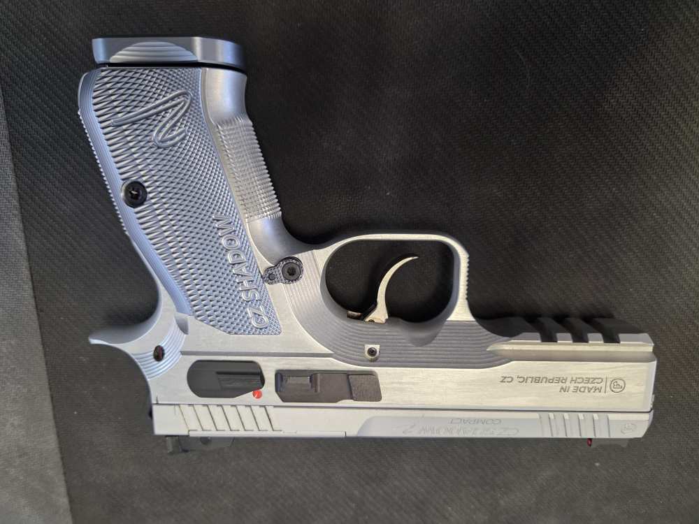 CZ SHADOW 2 silver new unfired -img-3