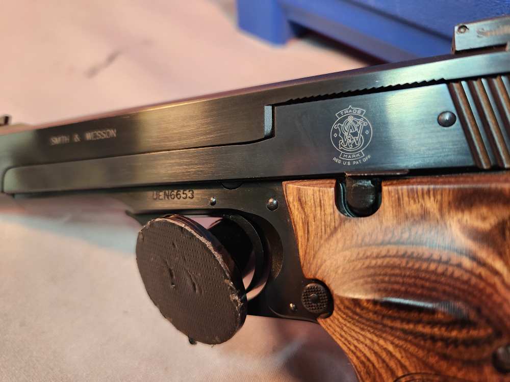 SMITH & WESSON MODEL 41 22LR 5.5" 130511 NEW! PENNY AUCTION!-img-3