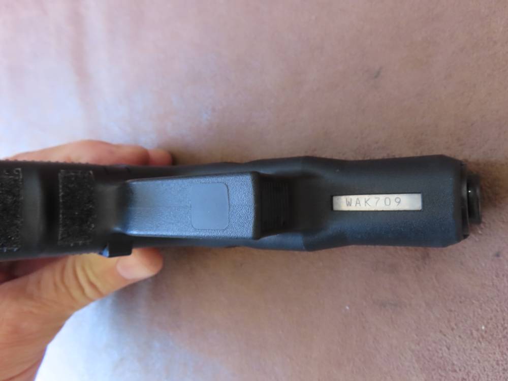 GLOCK 27 (GEN 4) 40S&W WITH 1 MAGAZINE-img-11