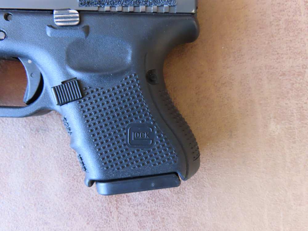 GLOCK 27 (GEN 4) 40S&W WITH 1 MAGAZINE-img-1