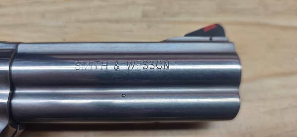 Smith & Wesson Model 686-6 .357 Mag – 6" Barrel OEM-img-3