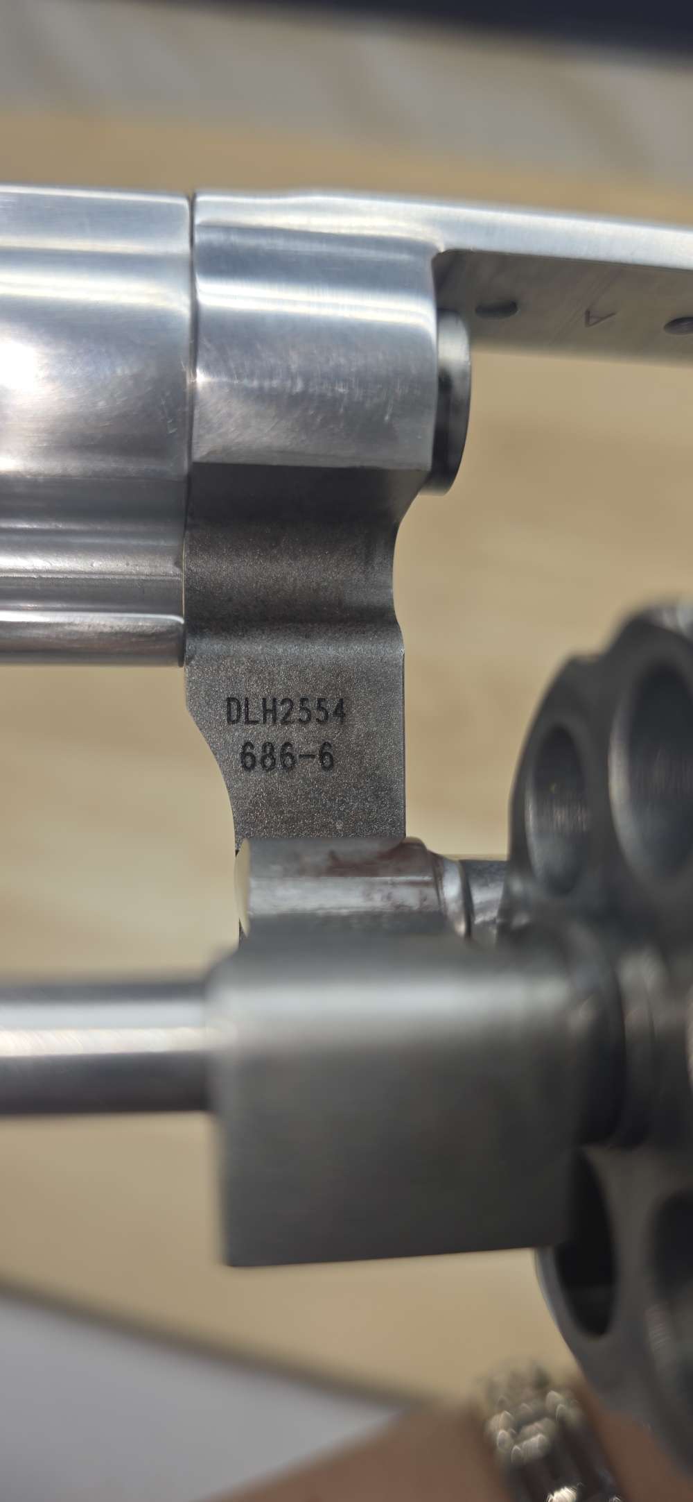 Smith & Wesson Model 686-6 .357 Mag – 6" Barrel OEM-img-15