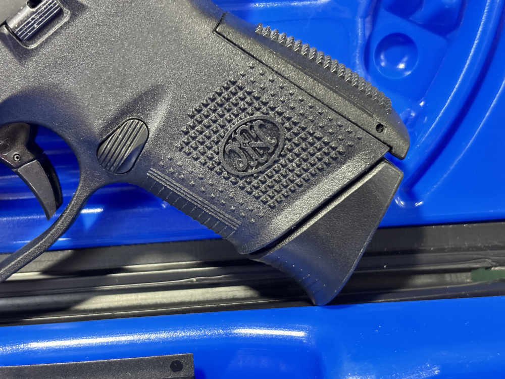 FNH FNS 9C FNS9C FN 9 Compact 9mm w/ Orig Box & 3 mags-img-2