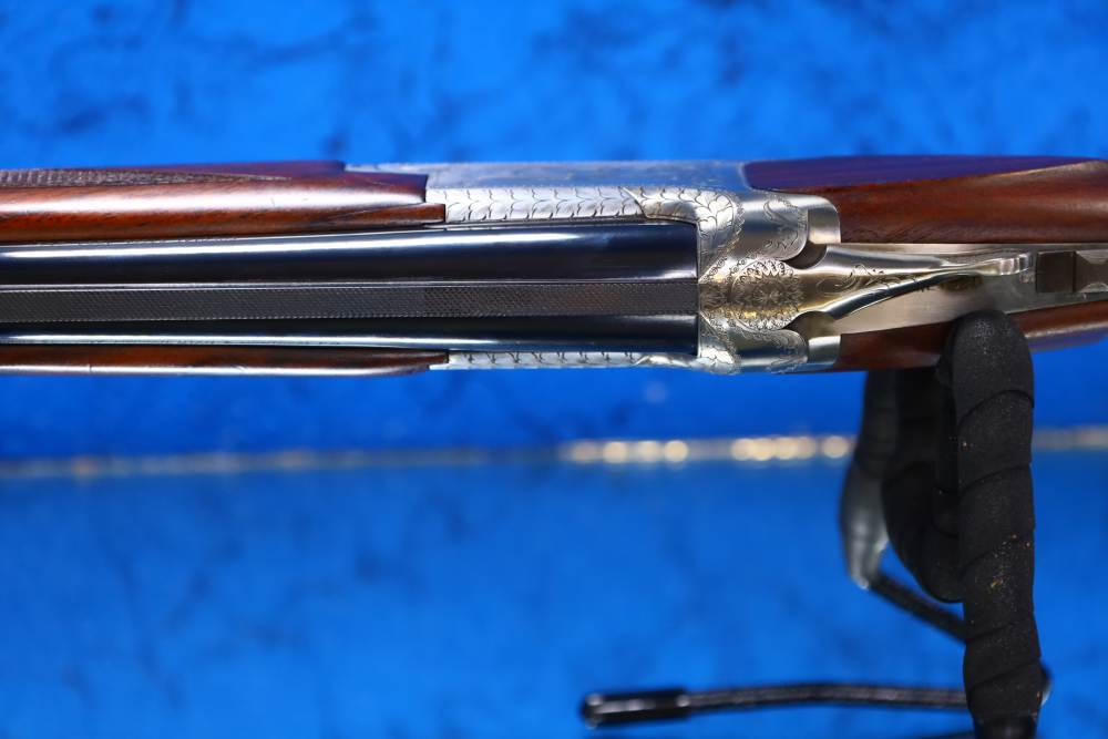 JEAN MARIE DEPREZ ENGRAVED Browning B25 Superposed 12GA Over Under Belgium-img-22