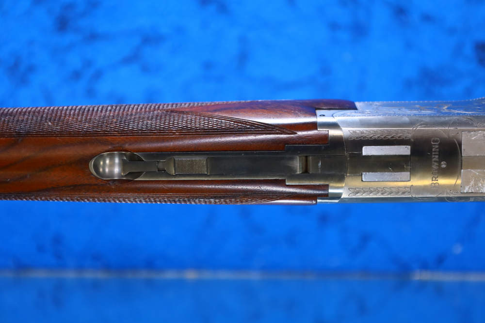 JEAN MARIE DEPREZ ENGRAVED Browning B25 Superposed 12GA Over Under Belgium-img-37