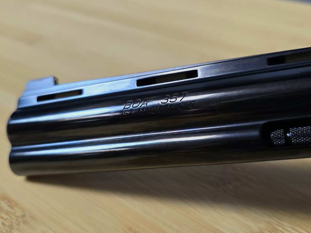 Colt BOA 357 Mag 6 Shot 6" Vent Rib Barrel Revolver-img-3