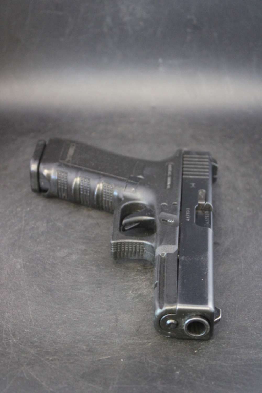 Glock 22 Gen3 .40S&W Item P-217-img-12