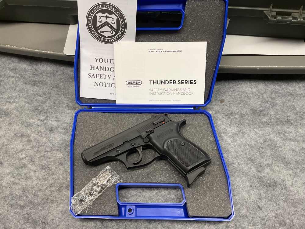 Bersa Thunder .380acp with original case and paperwork-img-0