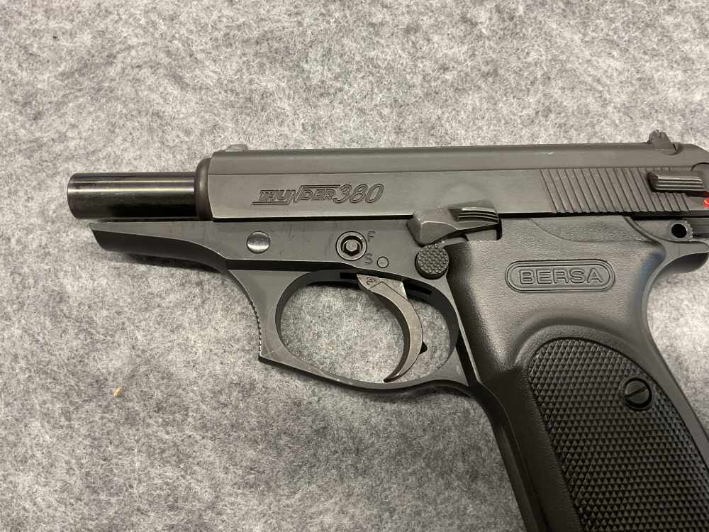 Bersa Thunder .380acp with original case and paperwork-img-7