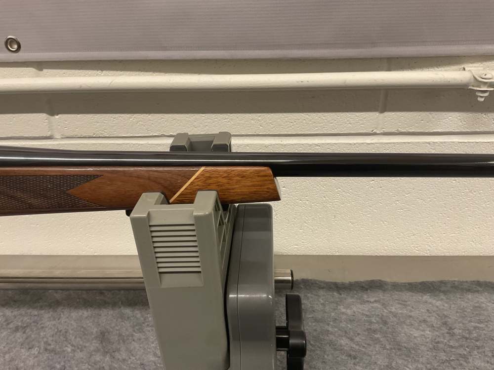 Weatherby Vanguard 300 Win Mag-img-4
