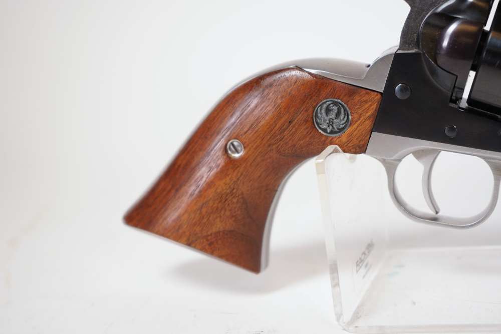 LNIB Ruger Single Six SSM, .32 H&R Mag, 9.5in Bbl, Two Tone, Mfg. 1985-img-2