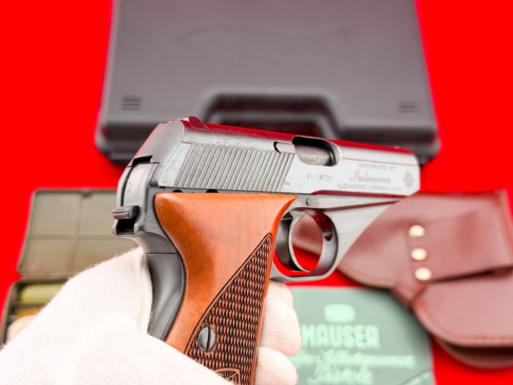Interarms Mauser HSC 9mm Kurz (.380 ACP) 3.25" German w/ Holster-img-16